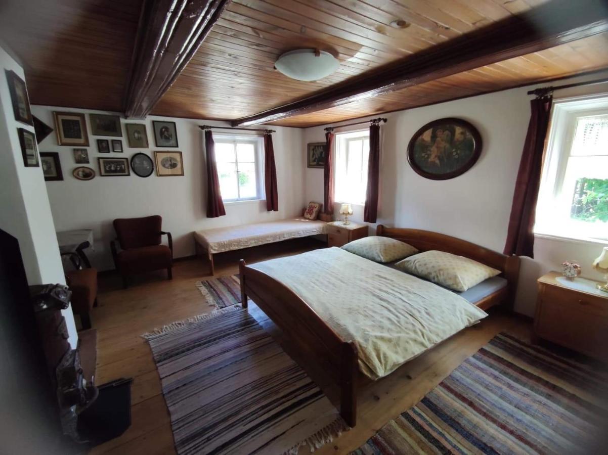 Cafe Nostalgie Ctyrluzkovy Apartman Krásná Lípa Buitenkant foto